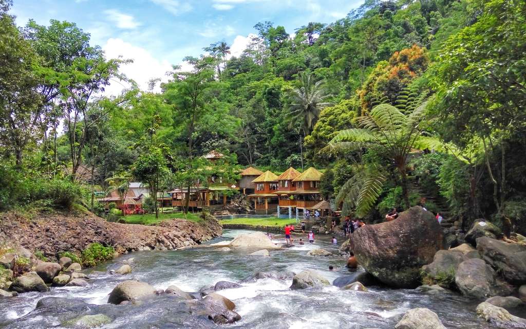 Curug Bayan Baturraden