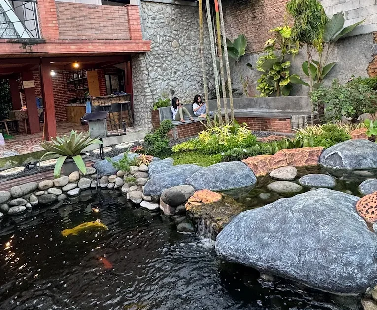 Kolam Koi Azzura House Baturraden