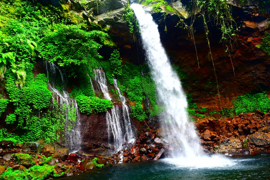 Curug Tersembunyi Baturraden
